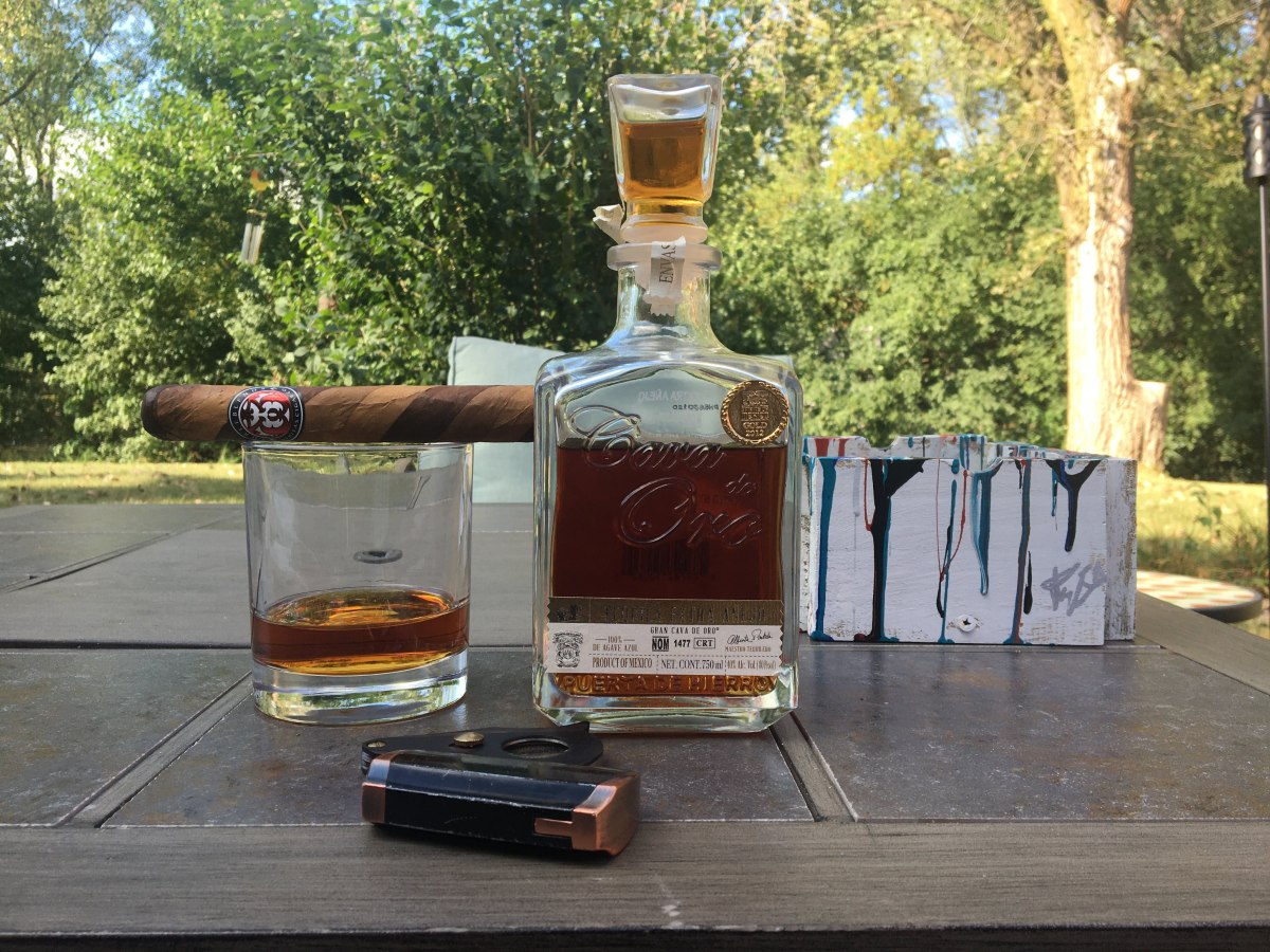 Cava De Oro Tequila Extra Añejo Expression & Veritas Cigars Three Blends Cigar Pairing